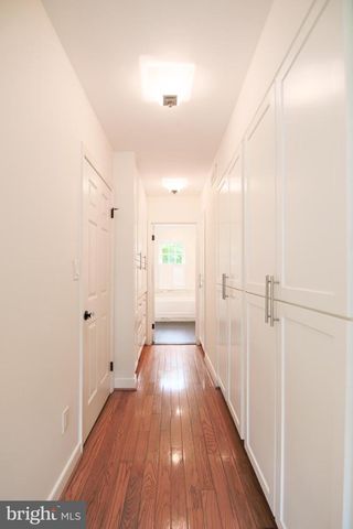 649 S COLUMBUS ST, Alexandria, VA 22314