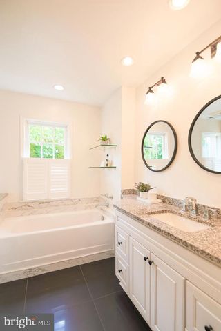 649 S COLUMBUS ST, Alexandria, VA 22314
