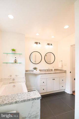 649 S COLUMBUS ST, Alexandria, VA 22314