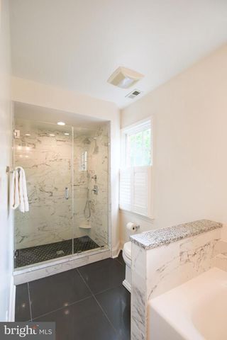 649 S COLUMBUS ST, Alexandria, VA 22314