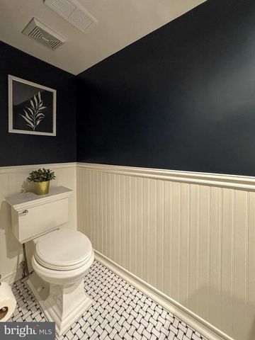 649 S COLUMBUS ST, Alexandria, VA 22314