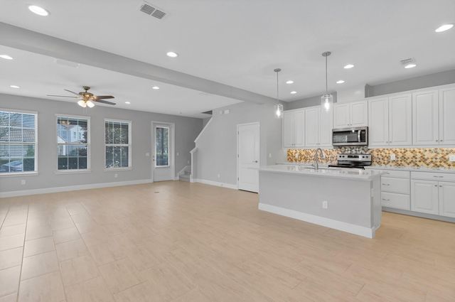 2795 BOLZANO DRIVE, Apopka, FL 32712
