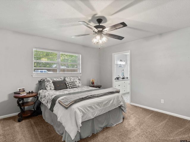 1111 Dogwood St, Gilmer, TX 75644