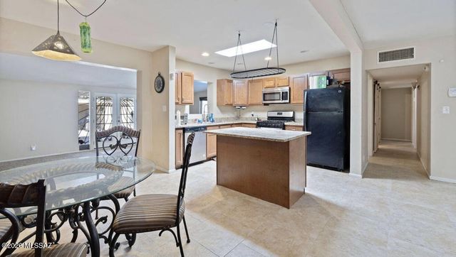 4301 E Lester Street, Tucson, AZ 85712