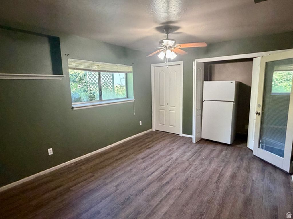 Image 12 of property listing at 963 E 1250 N, Orem, UT 84097