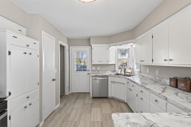 4731 W 129th Street, Savage, MN 55378