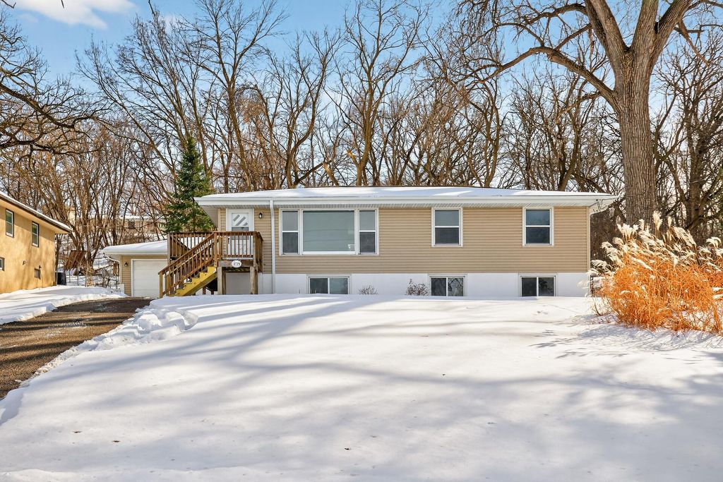 4731 W 129th Street, Savage, MN 55378