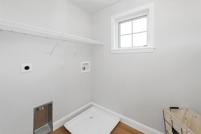 13A Mustang Dr, Litchfield, NH 03052