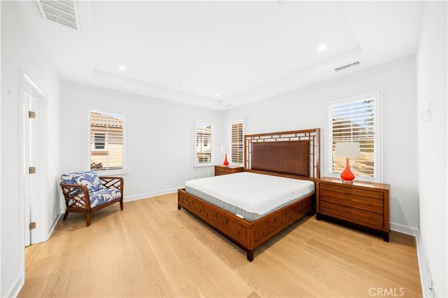 68 Henson, Irvine, CA 92620