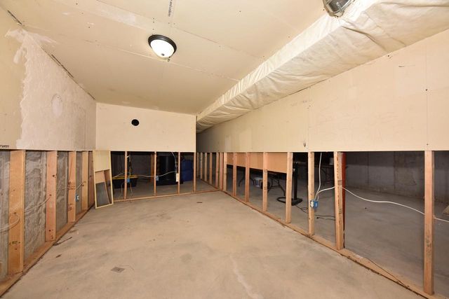 8750 W Fairy Chasm DRIVE, Milwaukee, WI 53224