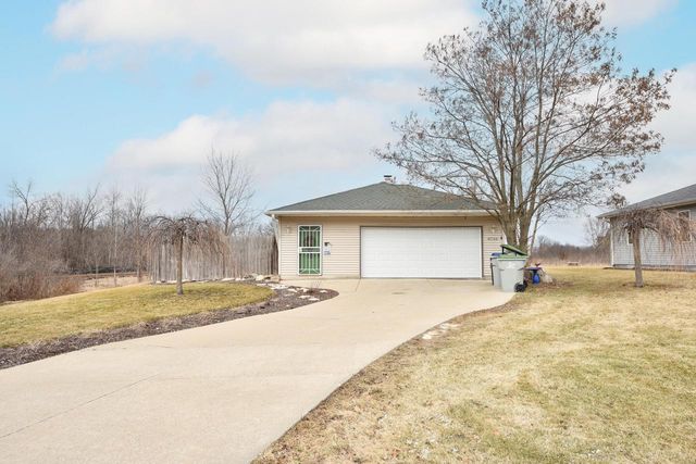 8750 W Fairy Chasm DRIVE, Milwaukee, WI 53224