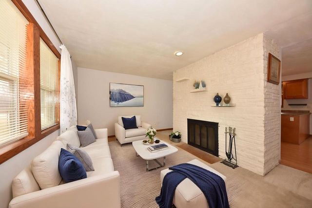 8750 W Fairy Chasm DRIVE, Milwaukee, WI 53224