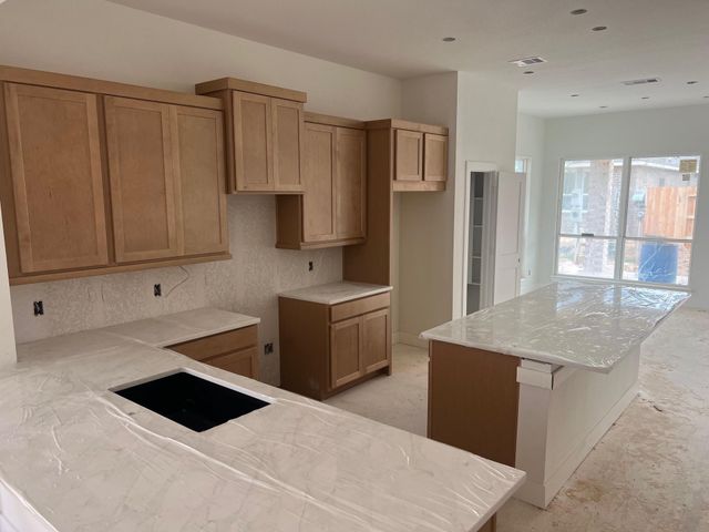 2322 Garden Arbor, Tomball, TX 77375