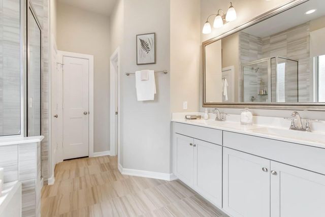 2322 Garden Arbor, Tomball, TX 77375