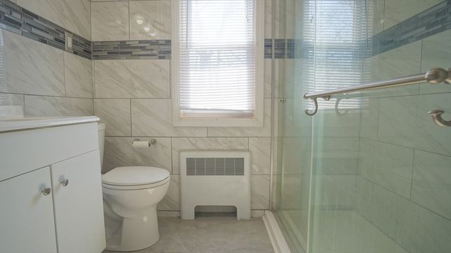 78 Mayfair Ave, Springfield, MA 01104