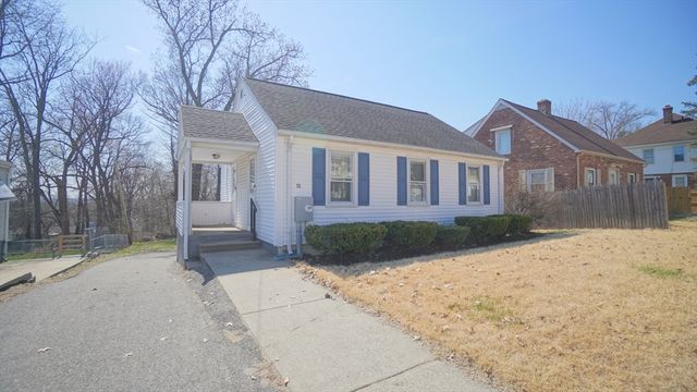 78 Mayfair Ave, Springfield, MA 01104