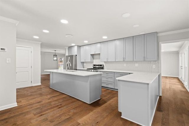 3262 Carriage Way, Marietta, GA 30062