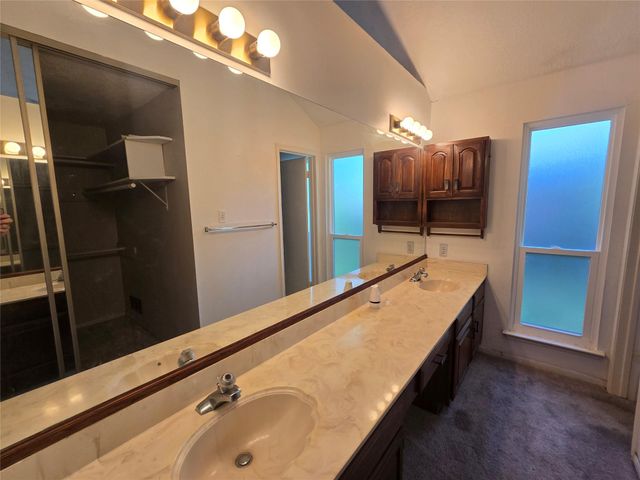 1614 Bradney Drive, Houston, TX 77077