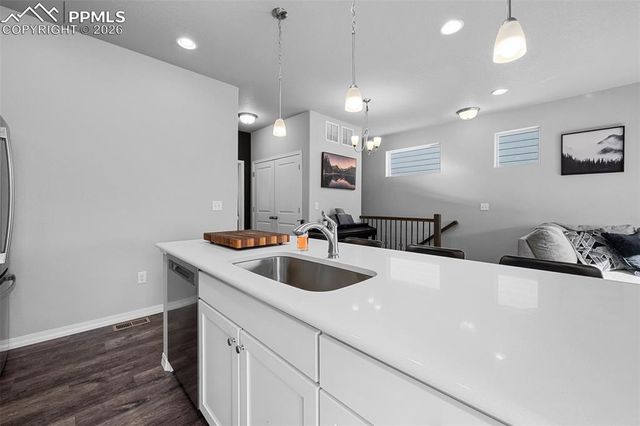 7410 Gorgeted Quail Grove, Colorado Springs, CO 80923