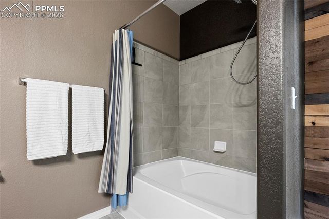 7410 Gorgeted Quail Grove, Colorado Springs, CO 80923