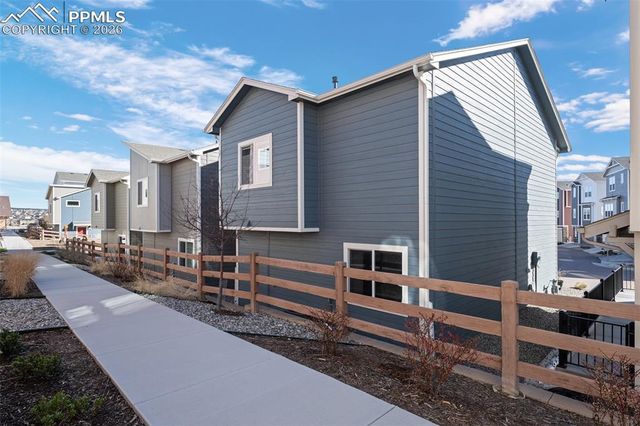7410 Gorgeted Quail Grove, Colorado Springs, CO 80923