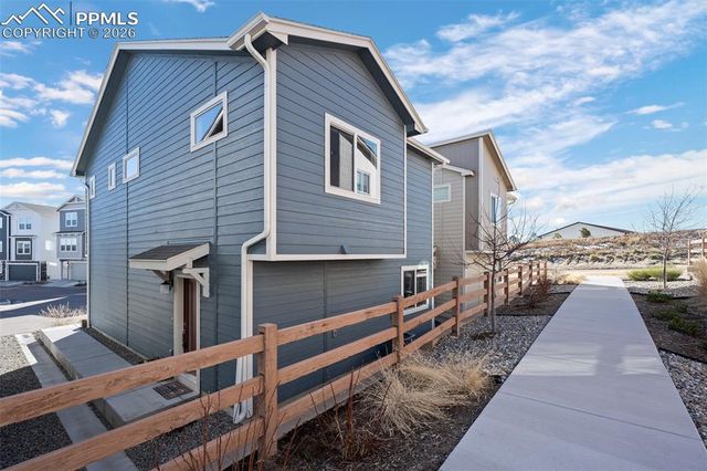 7410 Gorgeted Quail Grove, Colorado Springs, CO 80923