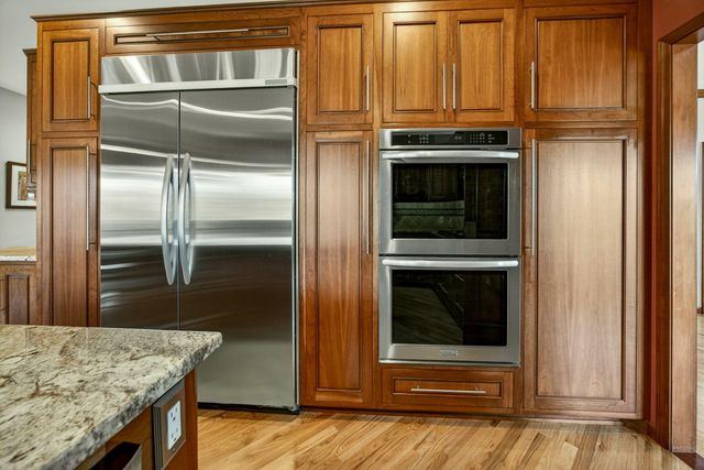 2583 Oak View Circle, Medford, OR 97504