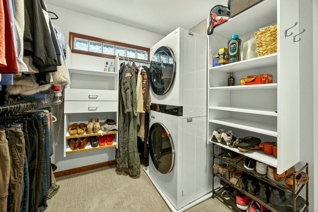 2583 Oak View Circle, Medford, OR 97504