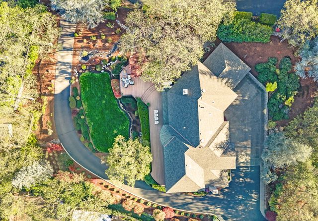 2583 Oak View Circle, Medford, OR 97504