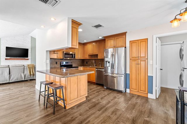 1912 NW 77th Avenue, Margate, FL 33063