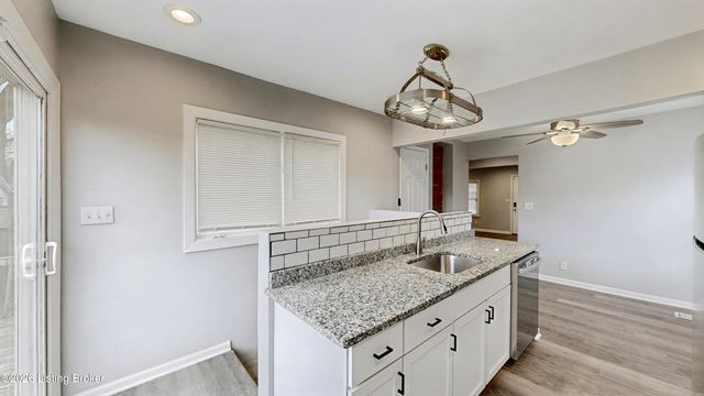 111 Staebler Ave, Louisville, KY 40207