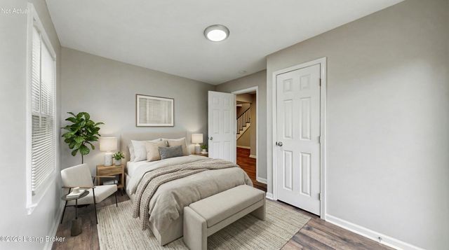 111 Staebler Ave, Louisville, KY 40207