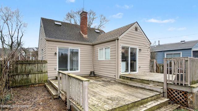 111 Staebler Ave, Louisville, KY 40207