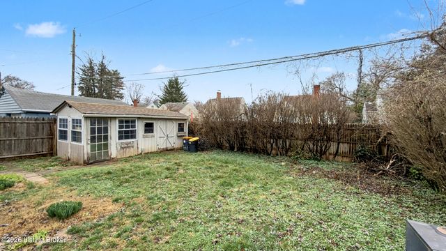 111 Staebler Ave, Louisville, KY 40207