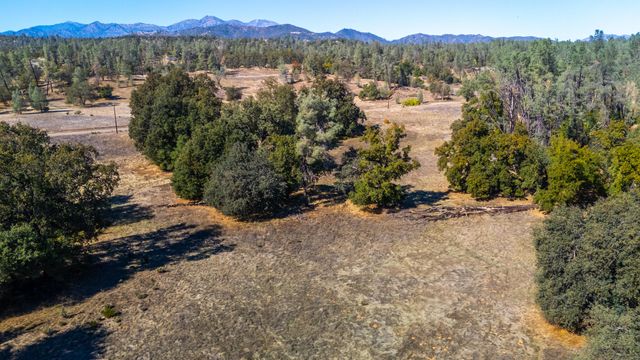 0 Honeybee Road, Redding, CA 96001
