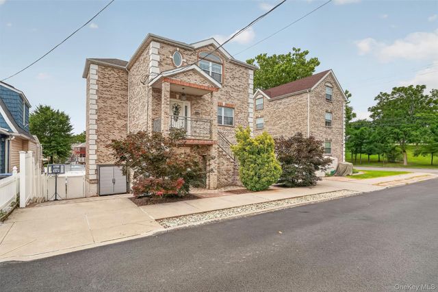 3144 Baisley Avenue, Bronx, NY 10465