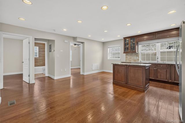 3144 Baisley Avenue, Bronx, NY 10465