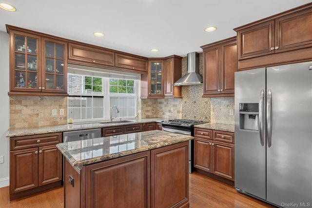 3144 Baisley Avenue, Bronx, NY 10465