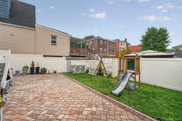 3144 Baisley Avenue, Bronx, NY 10465