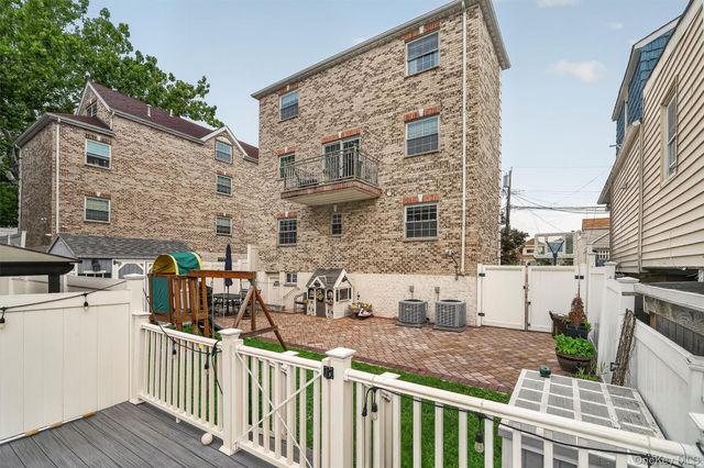 3144 Baisley Avenue, Bronx, NY 10465