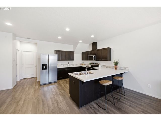 744 Ne 138TH Pl, Vancouver, WA 98684