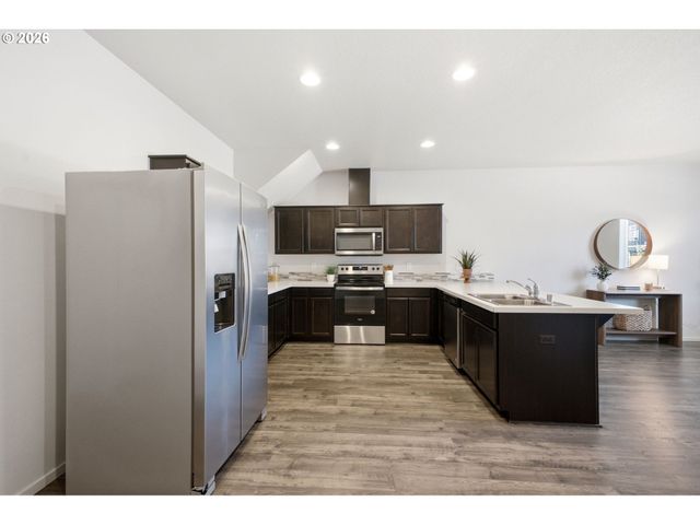 744 Ne 138TH Pl, Vancouver, WA 98684