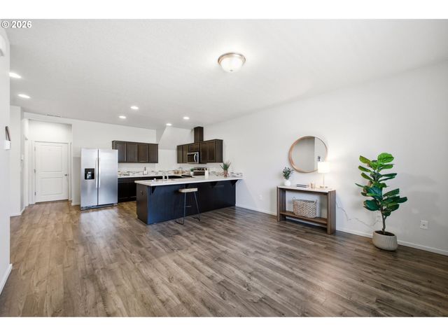 744 Ne 138TH Pl, Vancouver, WA 98684