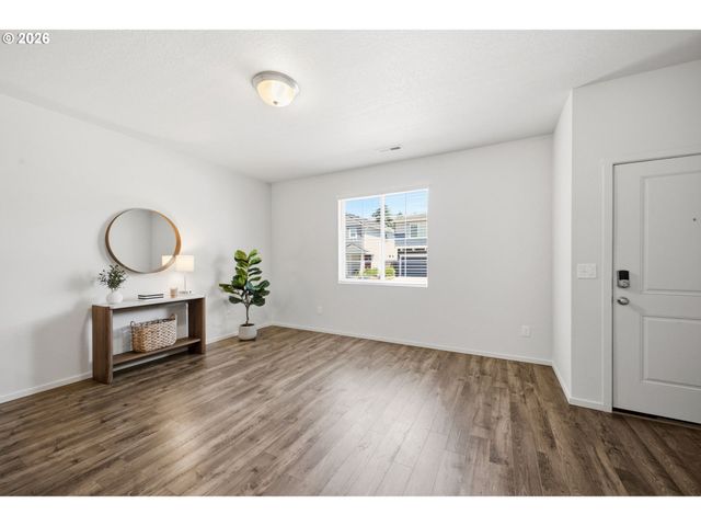 744 Ne 138TH Pl, Vancouver, WA 98684