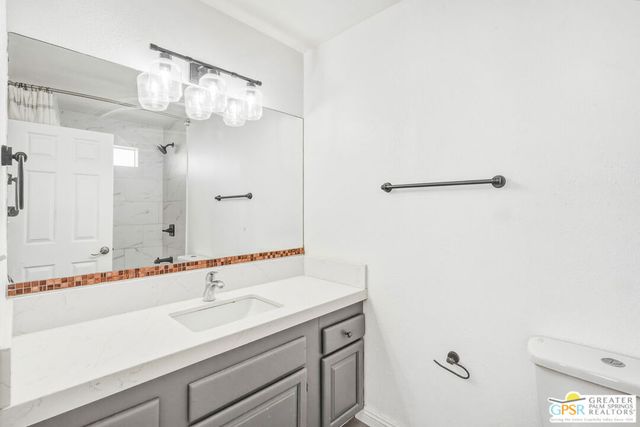 52925 Avenida Vallejo, La Quinta, CA 92253