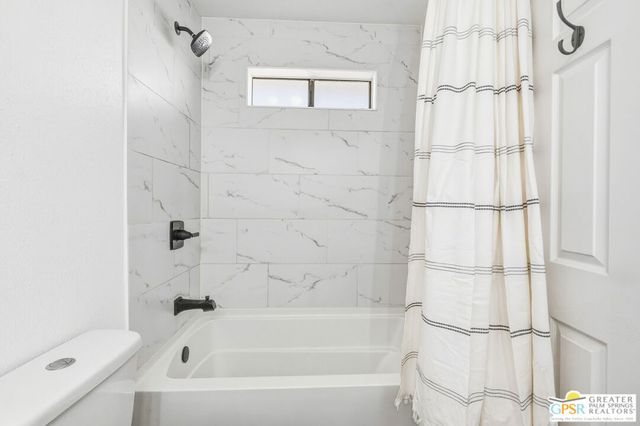 52925 Avenida Vallejo, La Quinta, CA 92253