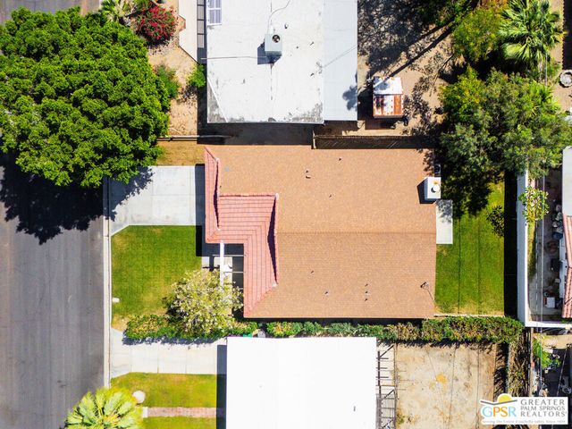 52925 Avenida Vallejo, La Quinta, CA 92253