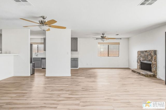 52925 Avenida Vallejo, La Quinta, CA 92253