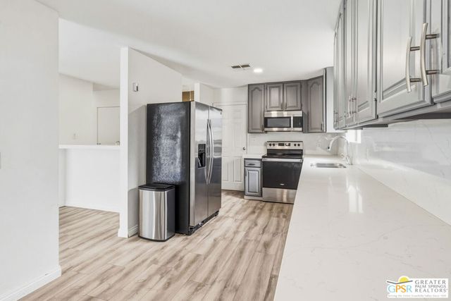 52925 Avenida Vallejo, La Quinta, CA 92253