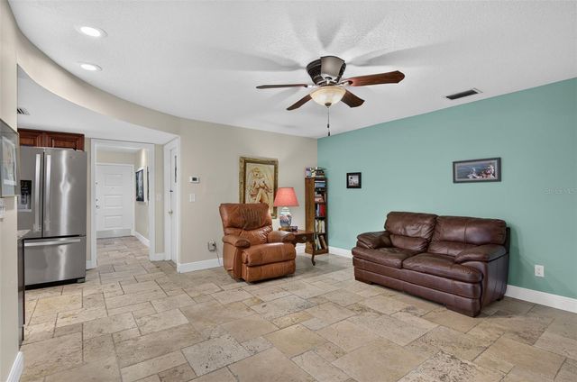 2225 SNEAD AVENUE, Dunedin, FL 34698